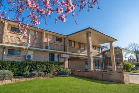 West End Motor Lodge - Kawana Tourism 2