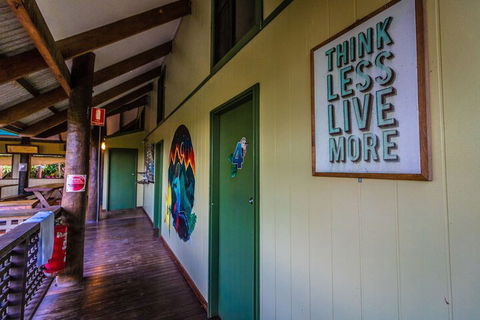 Jackaroo Treehouse Mission Beach - Kawana Tourism 7