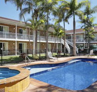 Aston Motel Yamba - Kawana Tourism