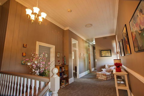 Willowgate Hall Luxury Hosted B & B - Kawana Tourism 4