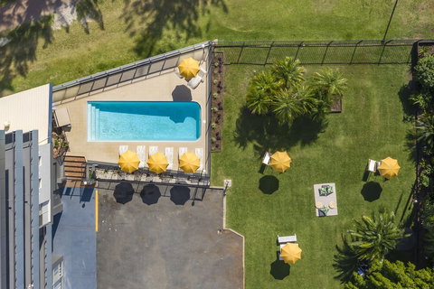 The Mid Pacific - Kawana Tourism 5