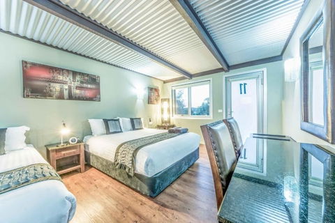 Orbost Motel - Kawana Tourism 1