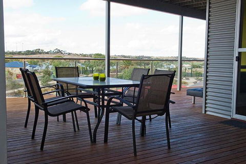 Narooma Waters Retreat - Kawana Tourism 5