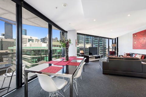 Docklands Executive Apartments - Kawana Tourism 0
