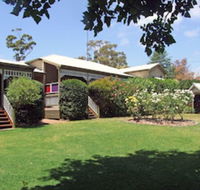 Adamsons Riverside Accommodation - Kawana Tourism
