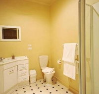 Longford Boutique Accommodation - Kawana Tourism