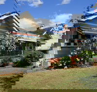 Melville House - Kawana Tourism