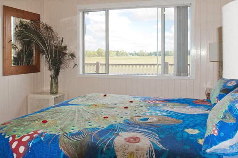 Lee Farm Stay Cottages - Kawana Tourism 5