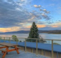 Lake Jindabyne Hotel - Kawana Tourism
