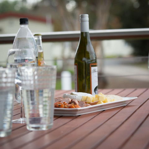 Horsham Holiday Park (formerly Wimmera Lakes Caravan Park) - Kawana Tourism 4