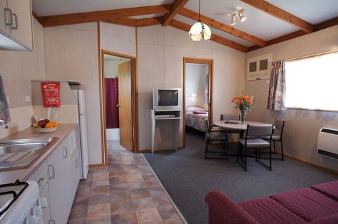 Horsham Holiday Park (formerly Wimmera Lakes Caravan Park) - Kawana Tourism 3