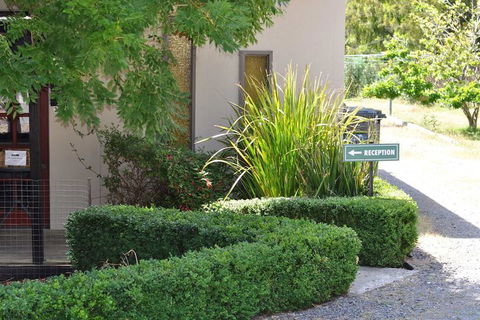 Oyster Cove Chalet - Kawana Tourism 5