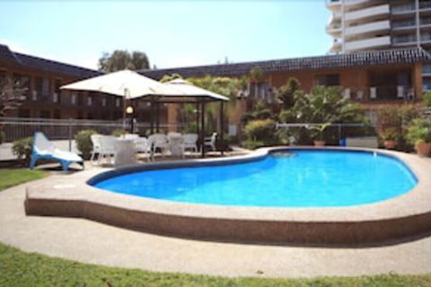 Bella Villa Motor Inn - Kawana Tourism 1