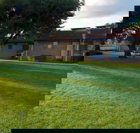 Esperance Beachfront Resort - Kawana Tourism
