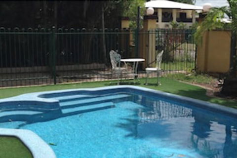 Paravista Motel - Kawana Tourism 6