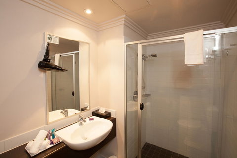 Wine Country Motor Inn - Kawana Tourism 4