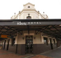 Peden's Hotel - Kawana Tourism
