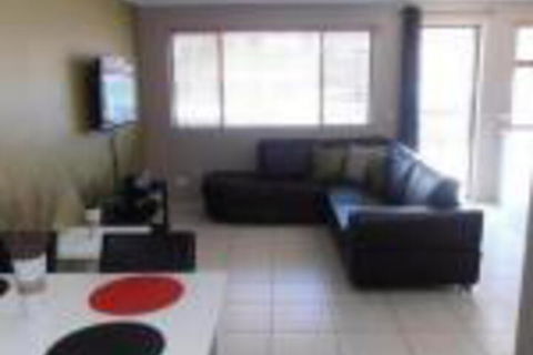 Beachside Court Holiday Apartments - Kawana Tourism 0