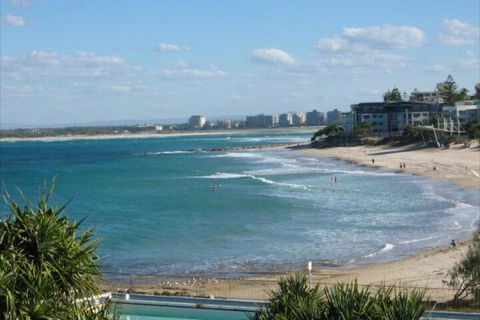 Beachside Court Holiday Apartments - Kawana Tourism 7