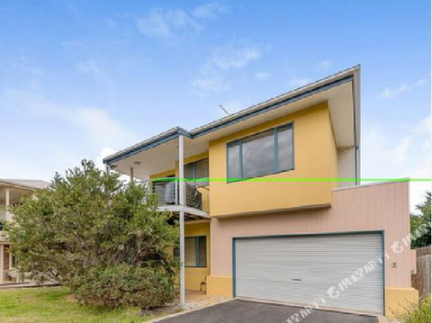 Fabulous Townhouse At The Famous Smiths Beach - Kawana Tourism 1
