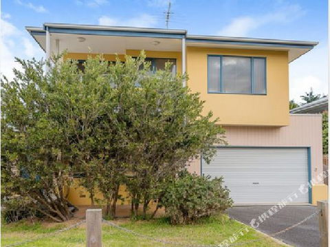 Fabulous Townhouse At The Famous Smiths Beach - Kawana Tourism 0