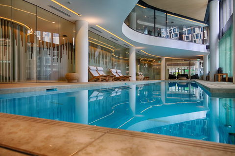 Orange Stay Premier - Kawana Tourism 4