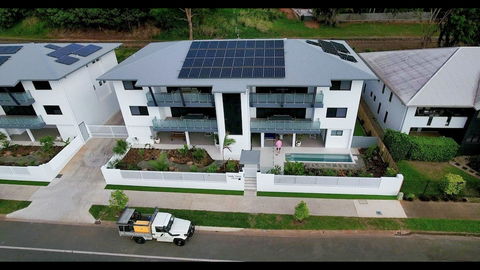Valle Vista Luxury Apartments - Kawana Tourism 1
