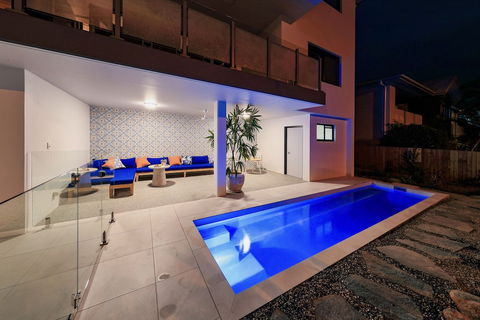 Valle Vista Luxury Apartments - Kawana Tourism 3