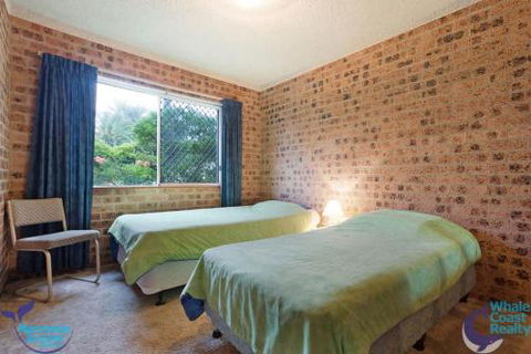 Sapphire Waters Unit 2 - Kawana Tourism 2