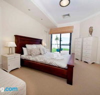 Brookwater Waterfront on Lake Mulwala - Kawana Tourism