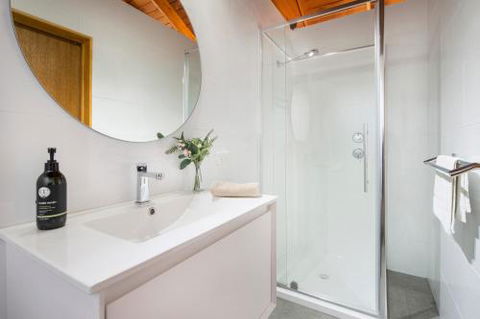 Coleys Beach House Yallingup - Kawana Tourism 1