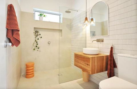 Pine At Arlos Refined Luxury In Glenelg - Kawana Tourism 3