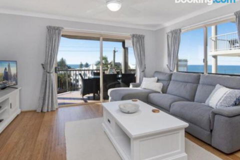 Unit 3 Emerald Shores Shipping Lane Views! - Kawana Tourism 2