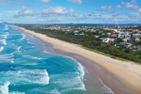 Ultimate Beachfront Living Sunshine Beach - Kawana Tourism 1