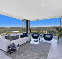 Stylish Penthouse with Views  Jacuzzi - Kawana Tourism