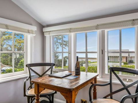 Cottage 1 Hyams Beach Seaside Cottages - Kawana Tourism 5