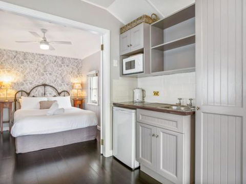 Cottage 6 Hyams Beach Seaside Cottages - Kawana Tourism 4