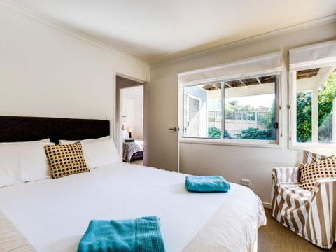 Hyams Seaside Apartment 4pm Check Out Sundays - Kawana Tourism 6