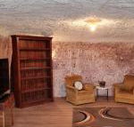 Desert Gum Retreat Gough St - Kawana Tourism