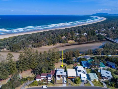 FAIRYTALE Gerroa 4pm Check Out Sundays - Kawana Tourism 0