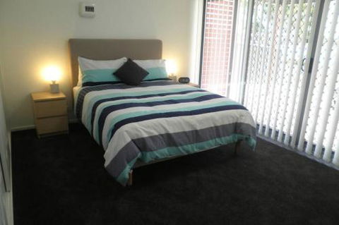 Almonta Apartments On The Water Front - Kawana Tourism 3