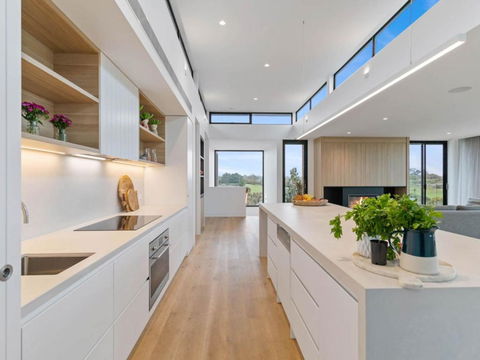Fairway Views - Kawana Tourism 5