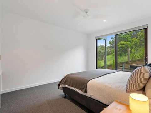Fairway Views - Kawana Tourism 6