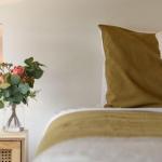 Trentham Central Villas 6 BR / Ensuite / Sleeps 12 - Kawana Tourism 0