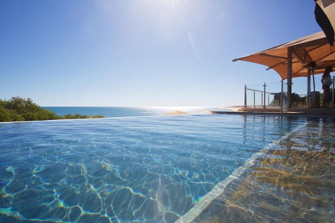 Eco Beach Resort - Kawana Tourism 3