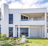 Silver Lining - Kawana Tourism