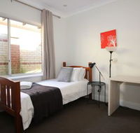 Swan View Family Home - Kawana Tourism