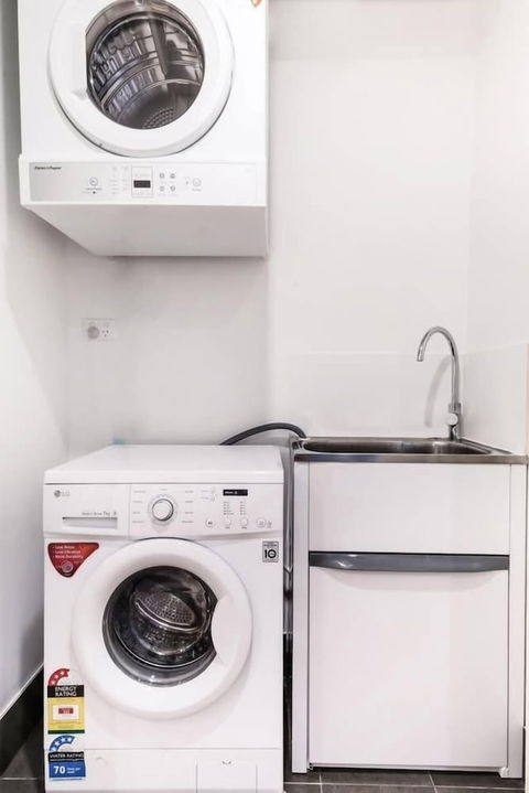 F03-darling Harbour 1 BDR APT - Kawana Tourism 5