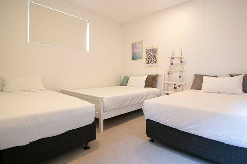 F03-darling Harbour 1 BDR APT - Kawana Tourism 4