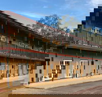 Settlers Hotel York - Kawana Tourism